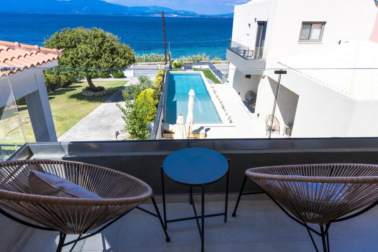 Theros Suites Dhiminio Exteriör bild