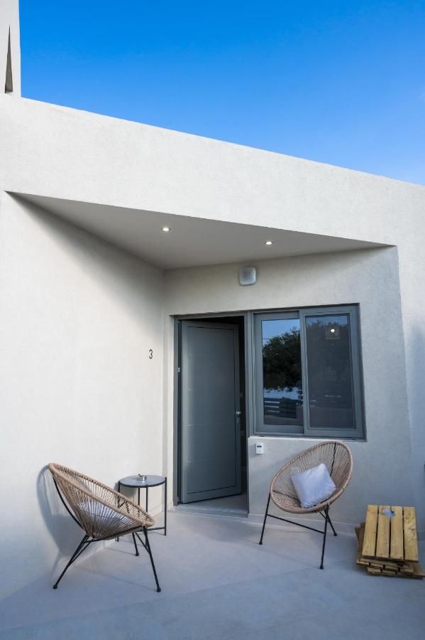 Theros Suites Dhiminio Exteriör bild
