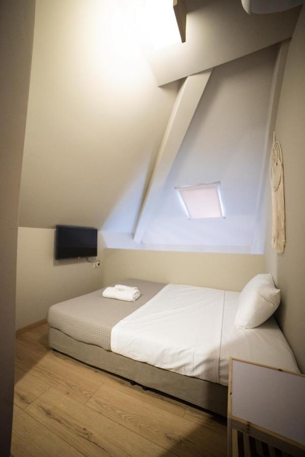 Theros Suites Dhiminio Exteriör bild